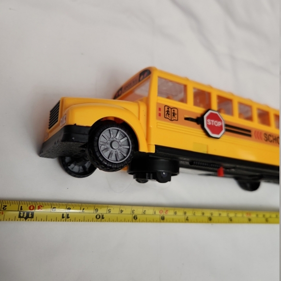 LLK trading 1 foot plastic school bus toy #F2 - Picture 2 of 3